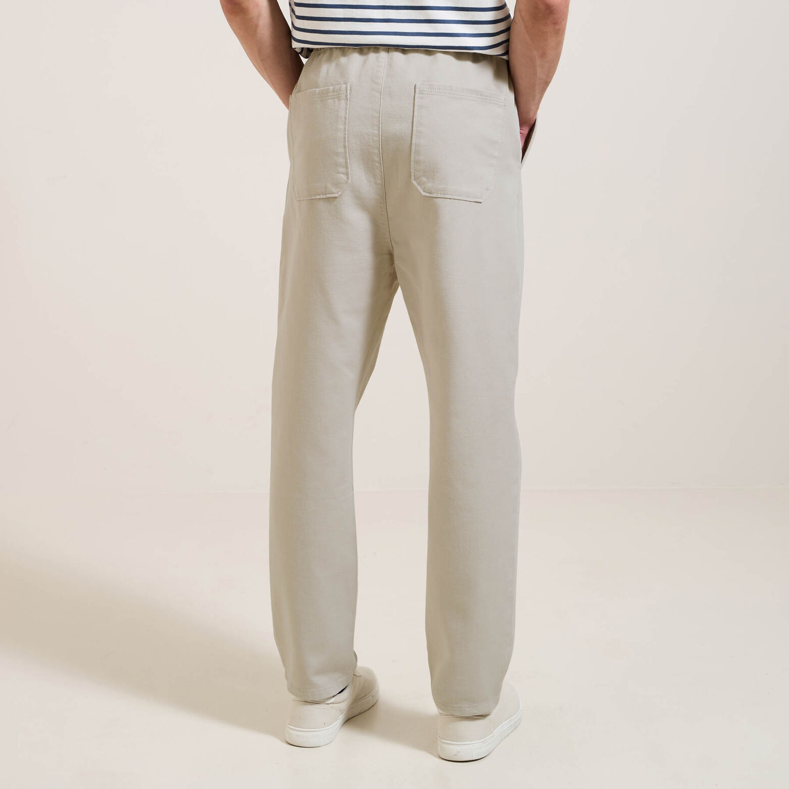 Pantalon jogger contenant du lin