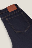 Straight jeans in ruw denim