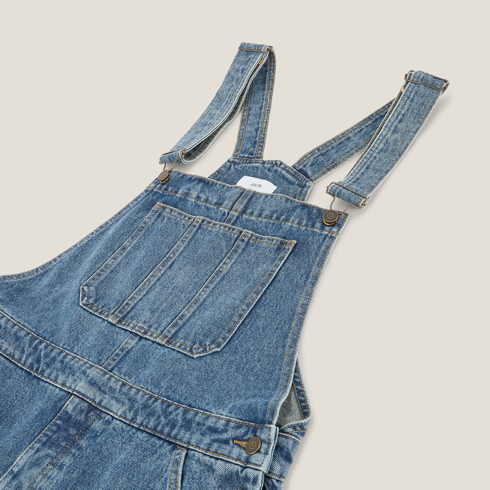 Overall in denim