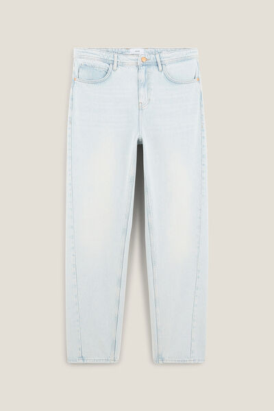 Loose jeans met gedraaide naden