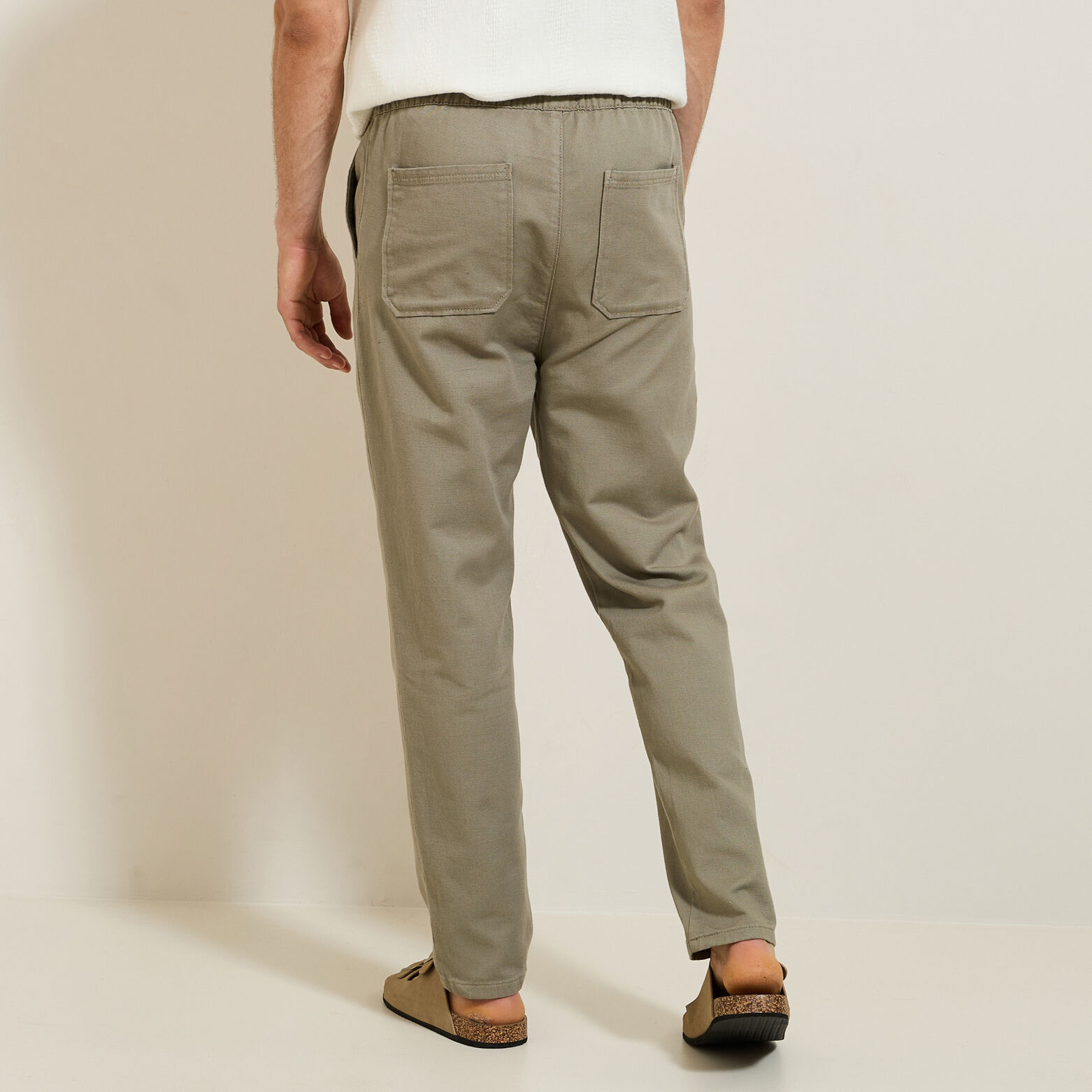 Pantalon jogger contenant du lin