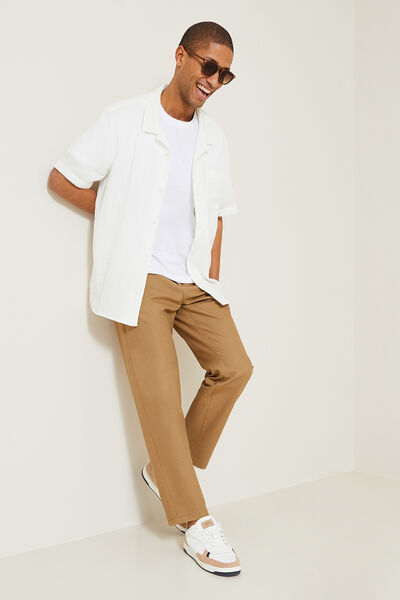 Pantalon chino large contenant du lin