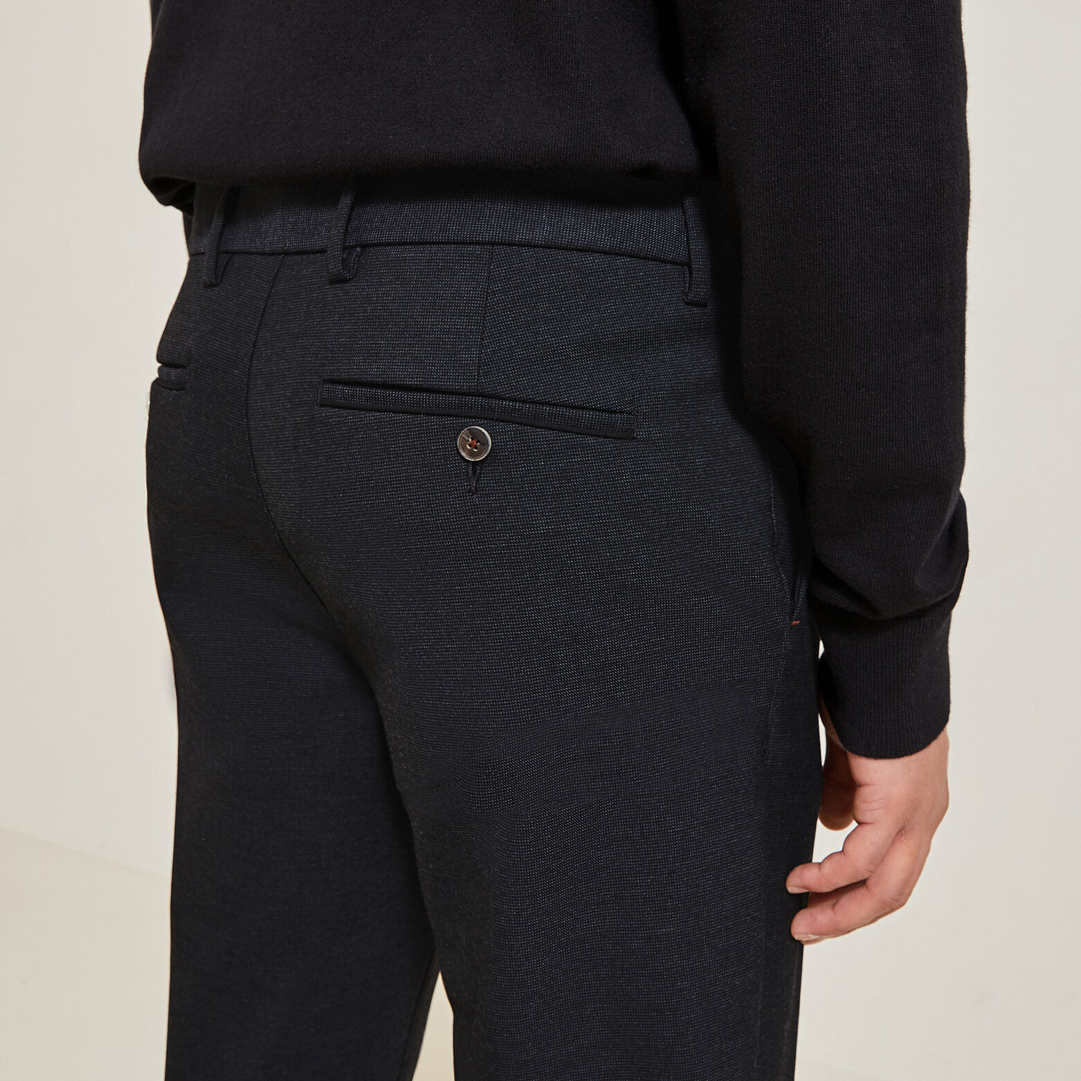 Pantalon chino slim fantaisie intérieur gratté