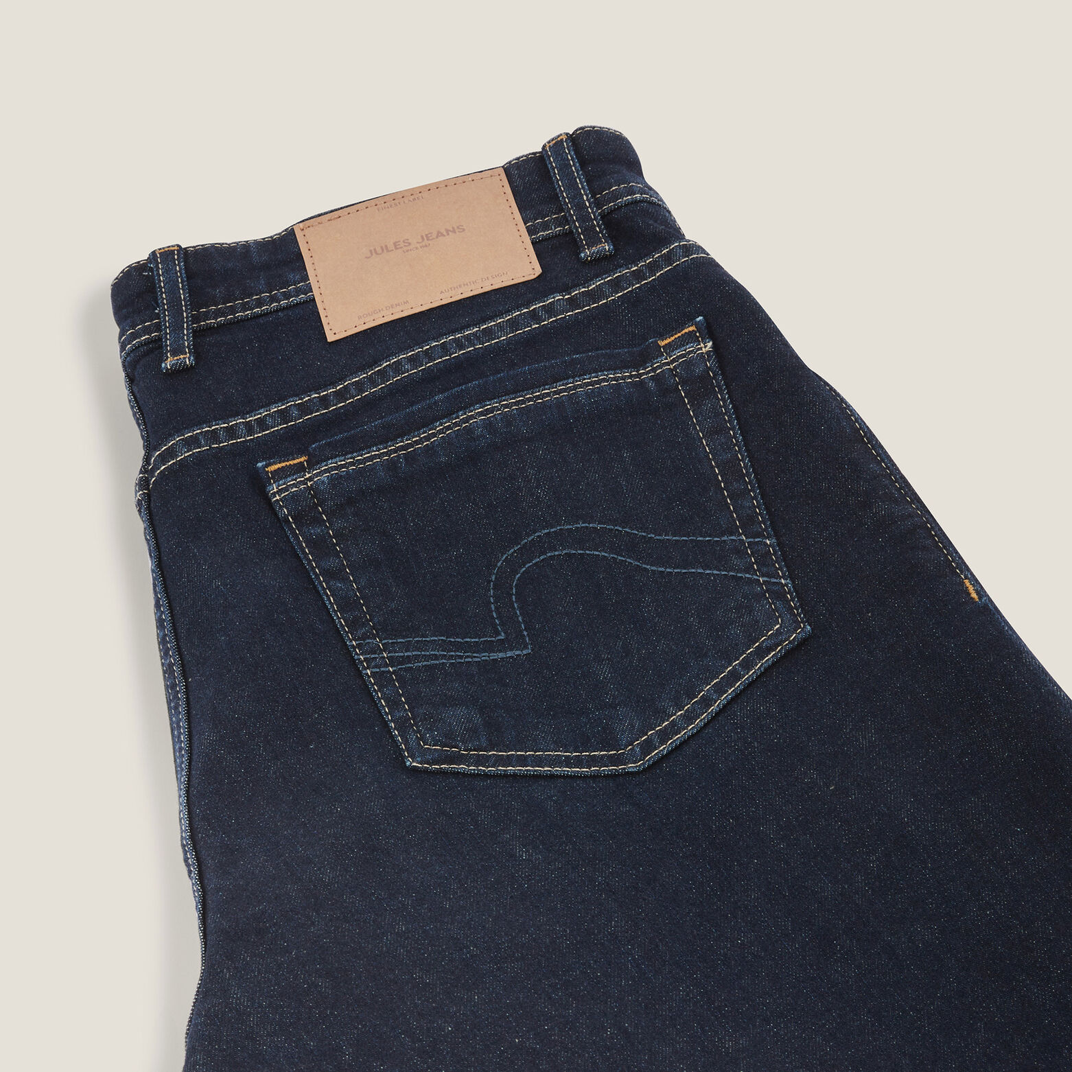 Jean straight 4 longueurs