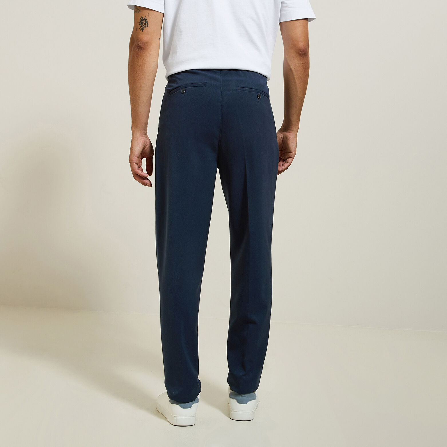 Effen relaxed broek