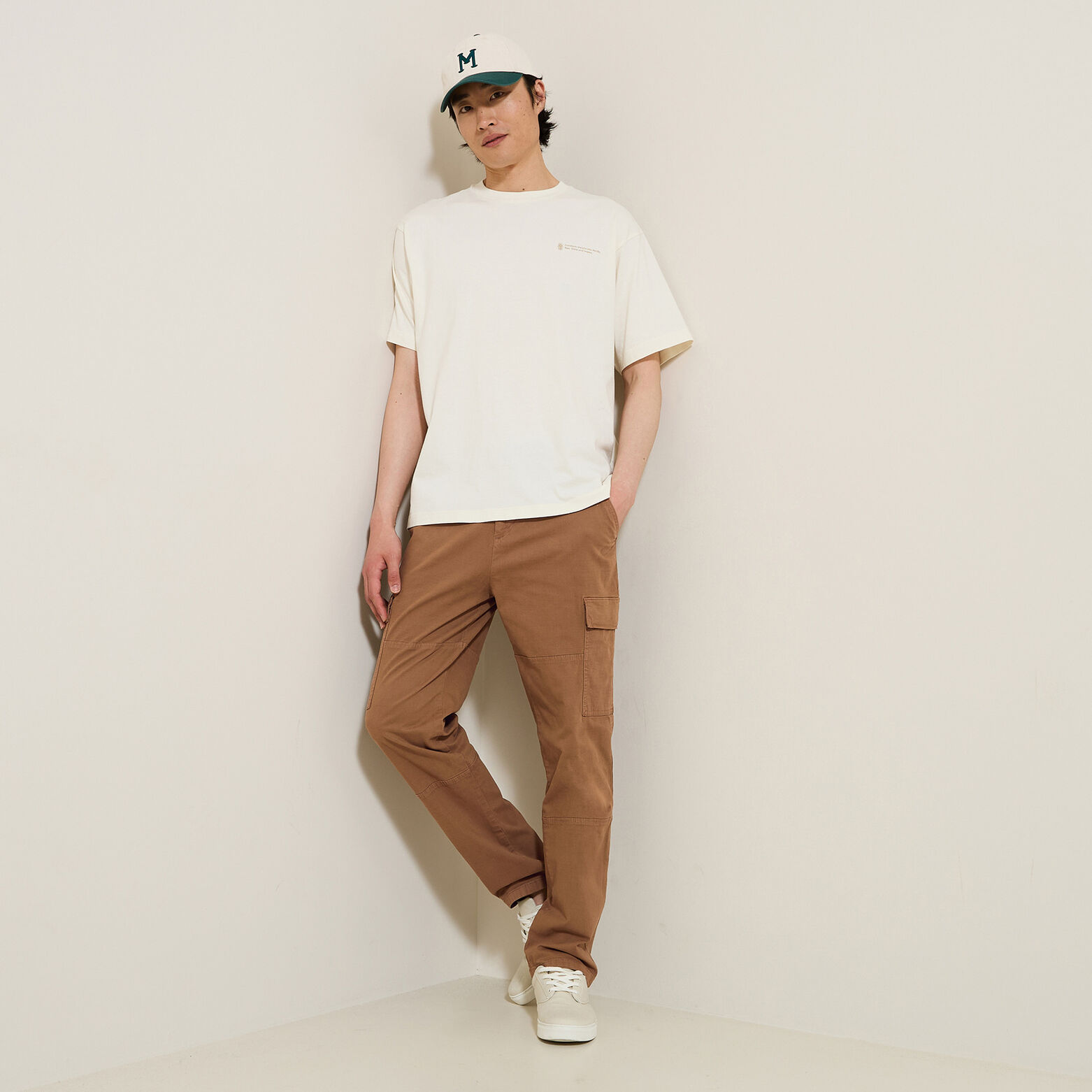 Pantalon cargo droit uni