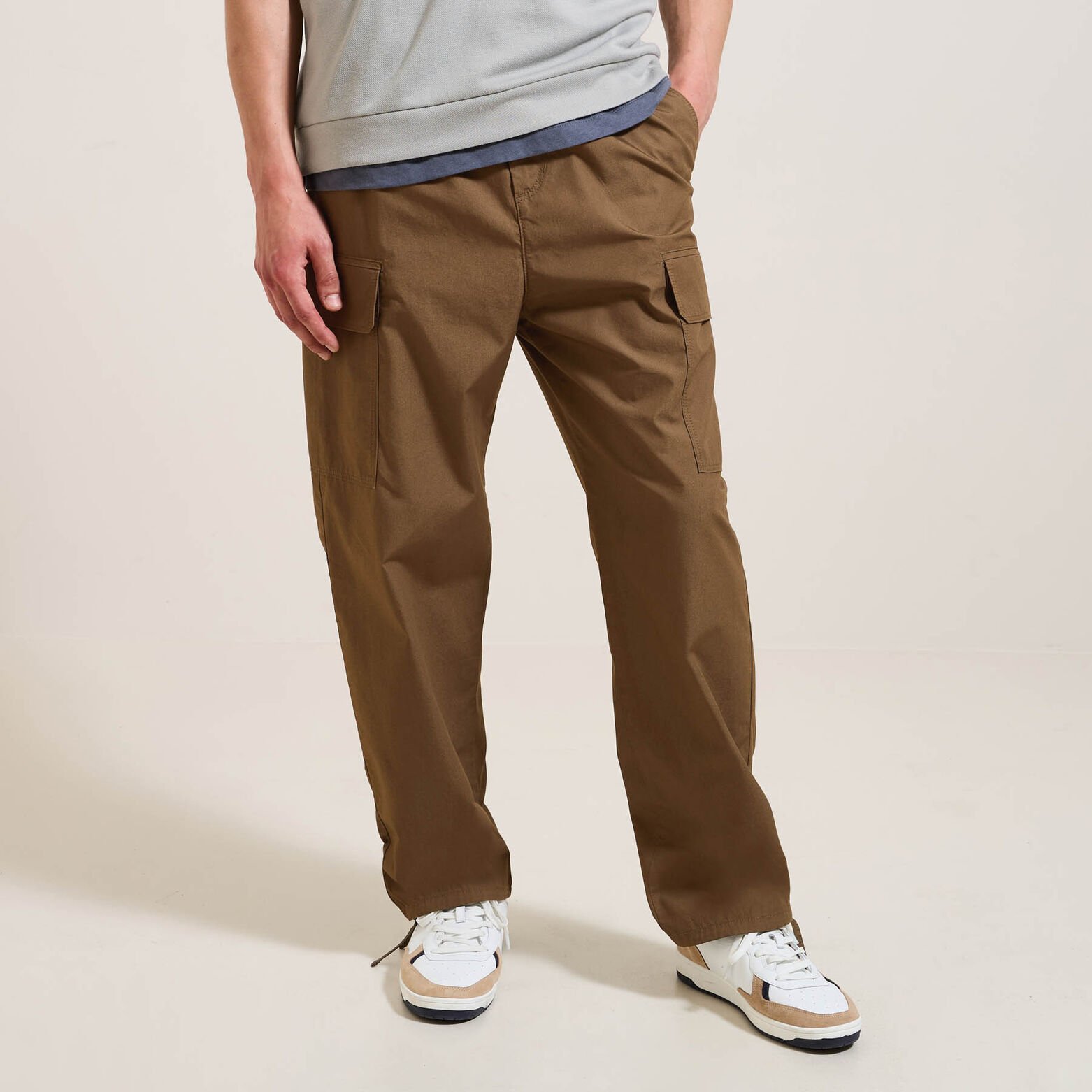 Pantalon cargo matière technique