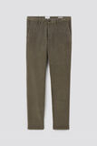 Pantalon chino en velours contient du coton recycl