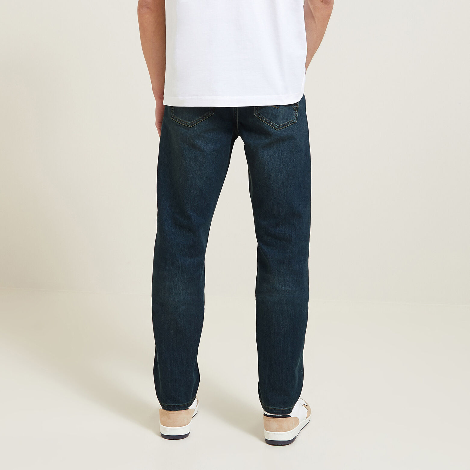 Jean straight 4 longueurs en coton et polyester re