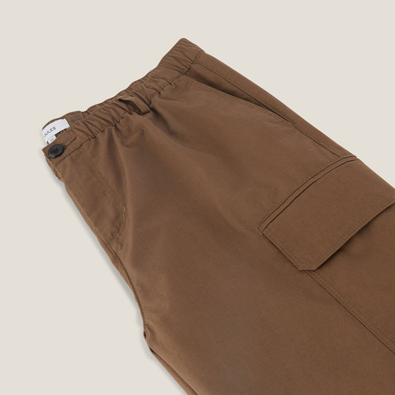 Pantalon cargo matière technique