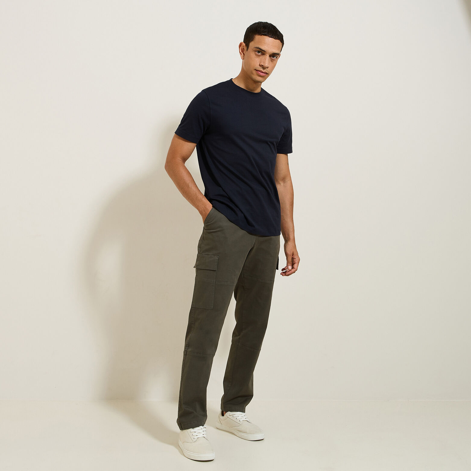 Pantalon cargo droit uni