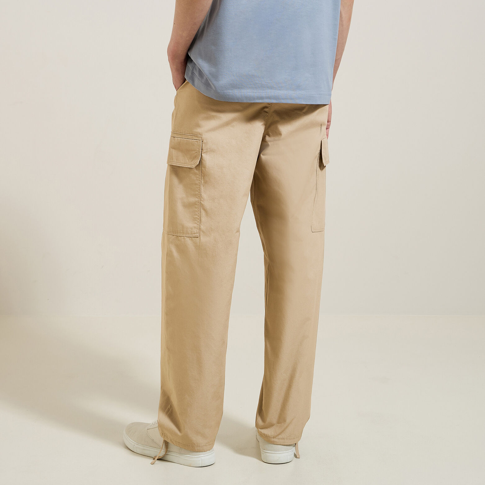 Pantalon cargo matière technique