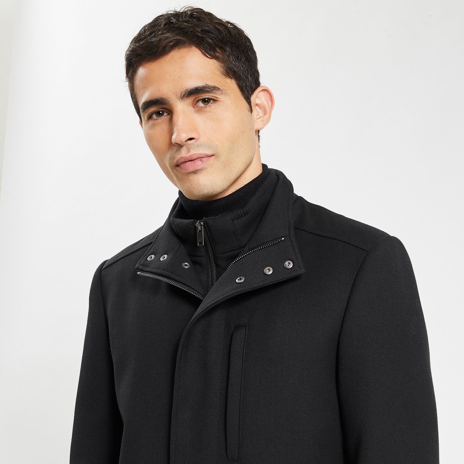 Manteau zippé col montant