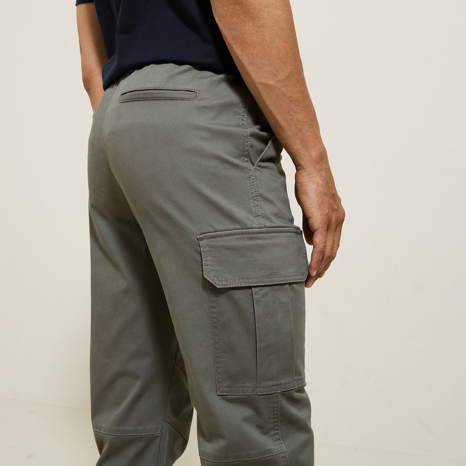 Pantalon cargo uni