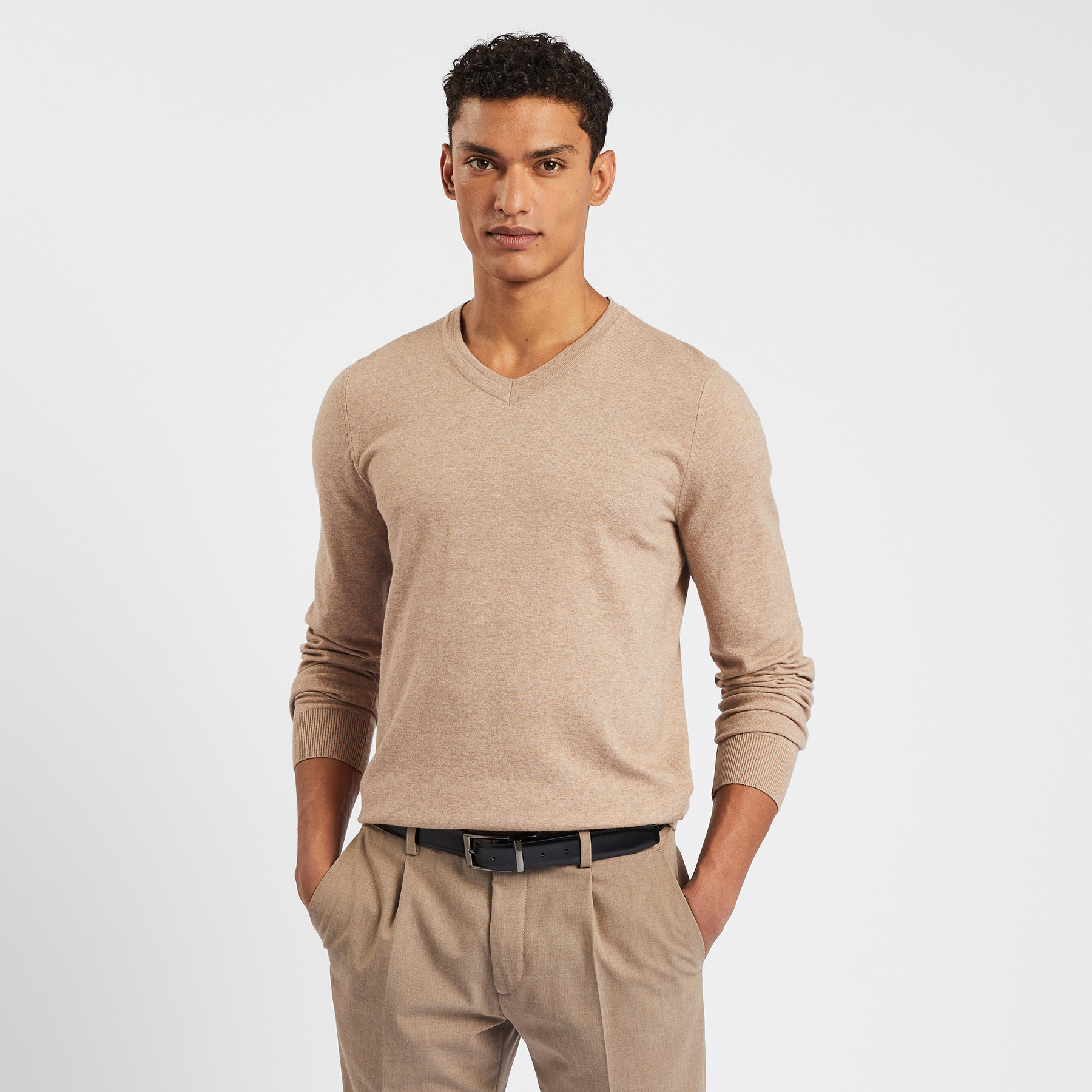 Pull col v essentiel Beige XS 60% Polyester, 40% Coton Homme