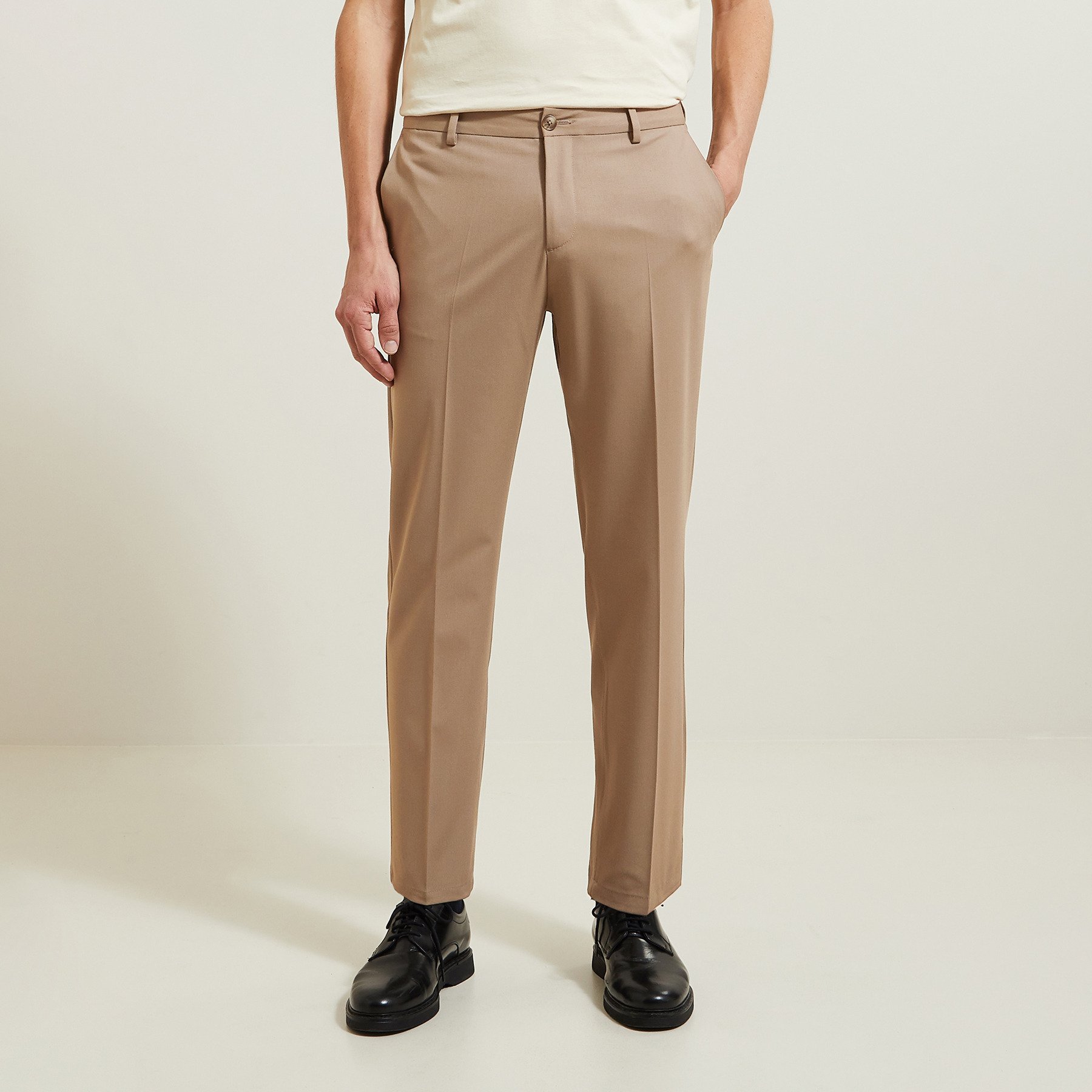 Pantalon chino large contient du polyester recyclé Beige 36 63% Polyester, 31% Viscose, 6% Elasthanne Homme Jules